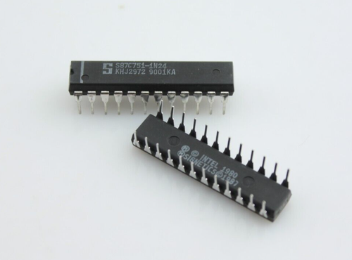 New Qty 2 Signetics S87C751-1N24 8 bit CMOS Microcontroller - Picture 2 of 5