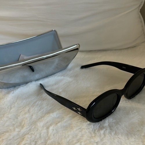 Gentle monster, bold collection - Gem Gentle monster, bold collection - Gem