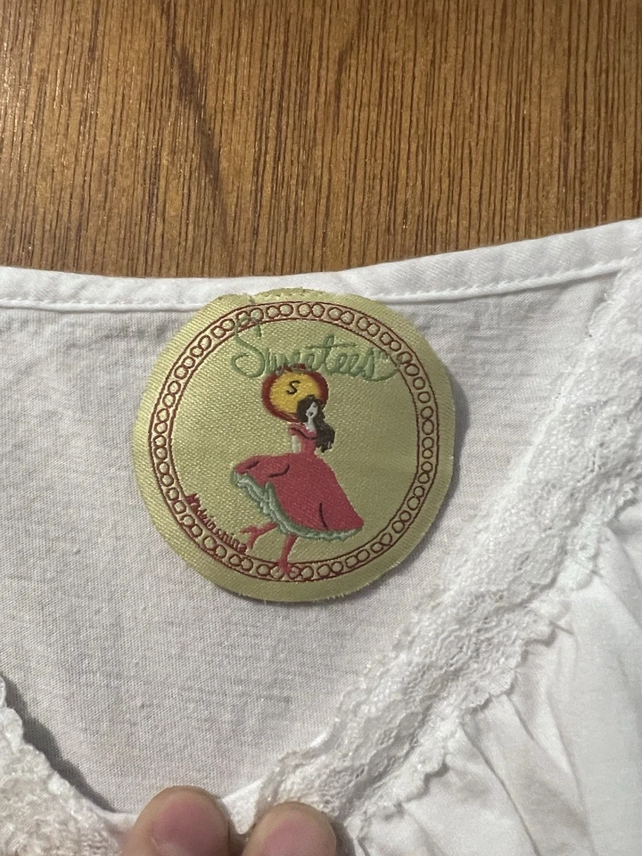 Sweetees кружевной отделки белый крестьянин платье ASO Джессика Симпсон размер маленький - Изображение 4 из 4