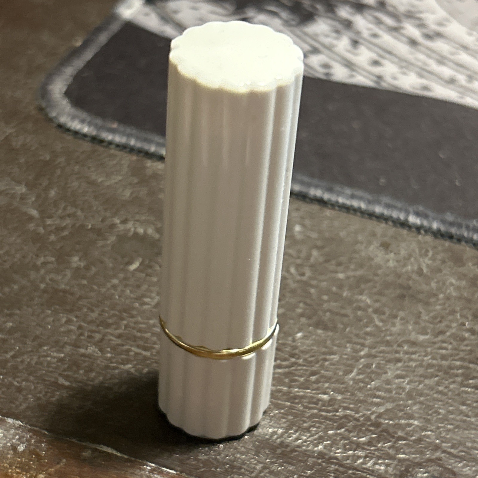 Estée Lauder New Perfect Lipstick Sheer Just Blush PL-45, Rare Vintage Shade 3