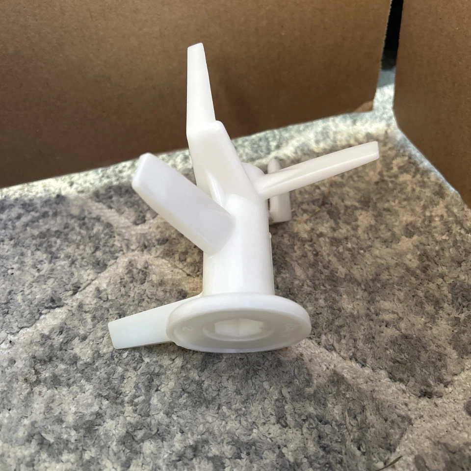 Ronco Popeil 7T99 Pasta Maker Machine Mixing Blade - Image 3 of 4