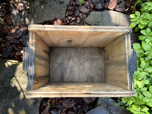 VTG OLD RUSTIC 9X15 WOOD GARDEN PLANTER WINDOW BOX HANDLE TOTE TOOL CARRY CRATE - Picture 10 of 17