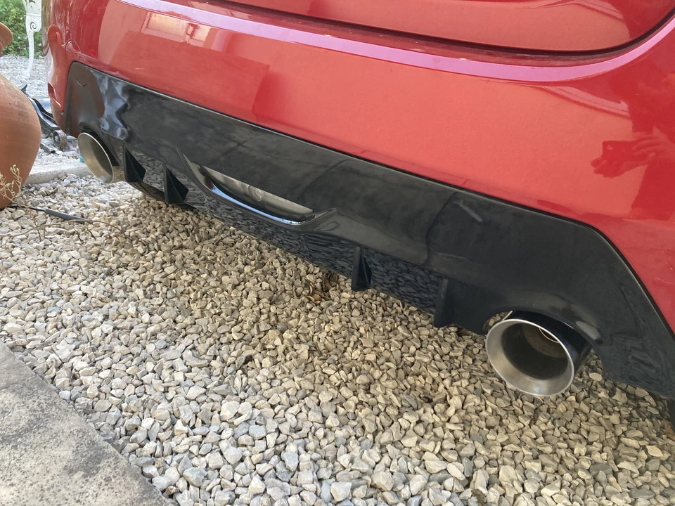 Impianto di scarico Toyota GR Yaris 3" Catback Performance - Immagine 3 di 4