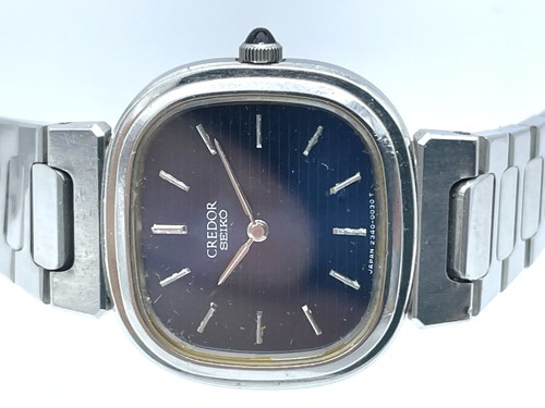 Reloj de cuarzo SEIKO Credor para dama pequeño rectángulo esfera azul marino 2340-5010 - Imagen 5 de 14