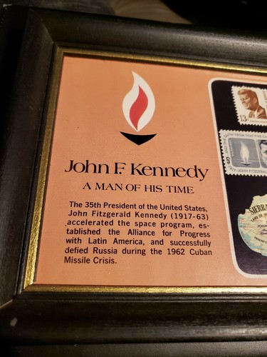 RARI FRANCOBOLLI CIMELI INCORNICIATI JOHN F KENNEDY - Foto 2 di 8