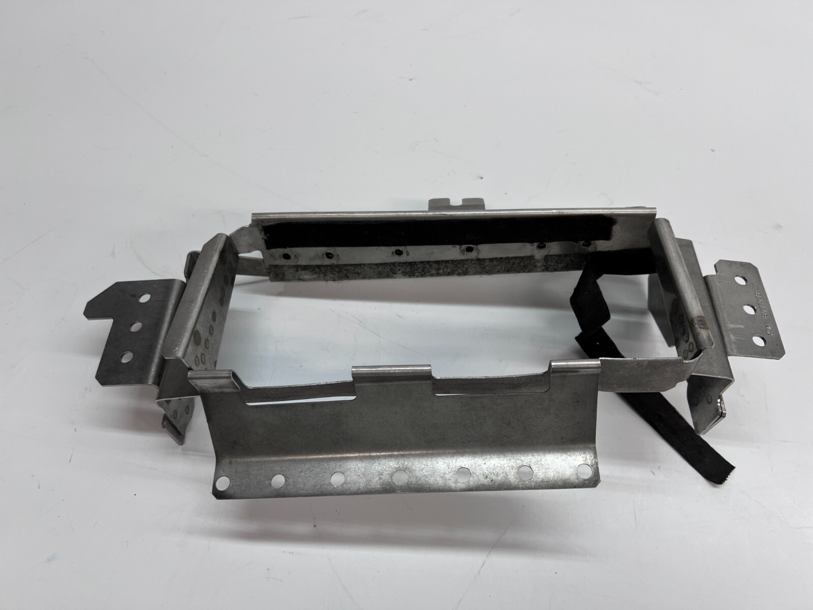 LAMBORGHINI AVENTADOR PASSENGER RIGHT DASH BAG UNIT BRACKET OEM 471880380B