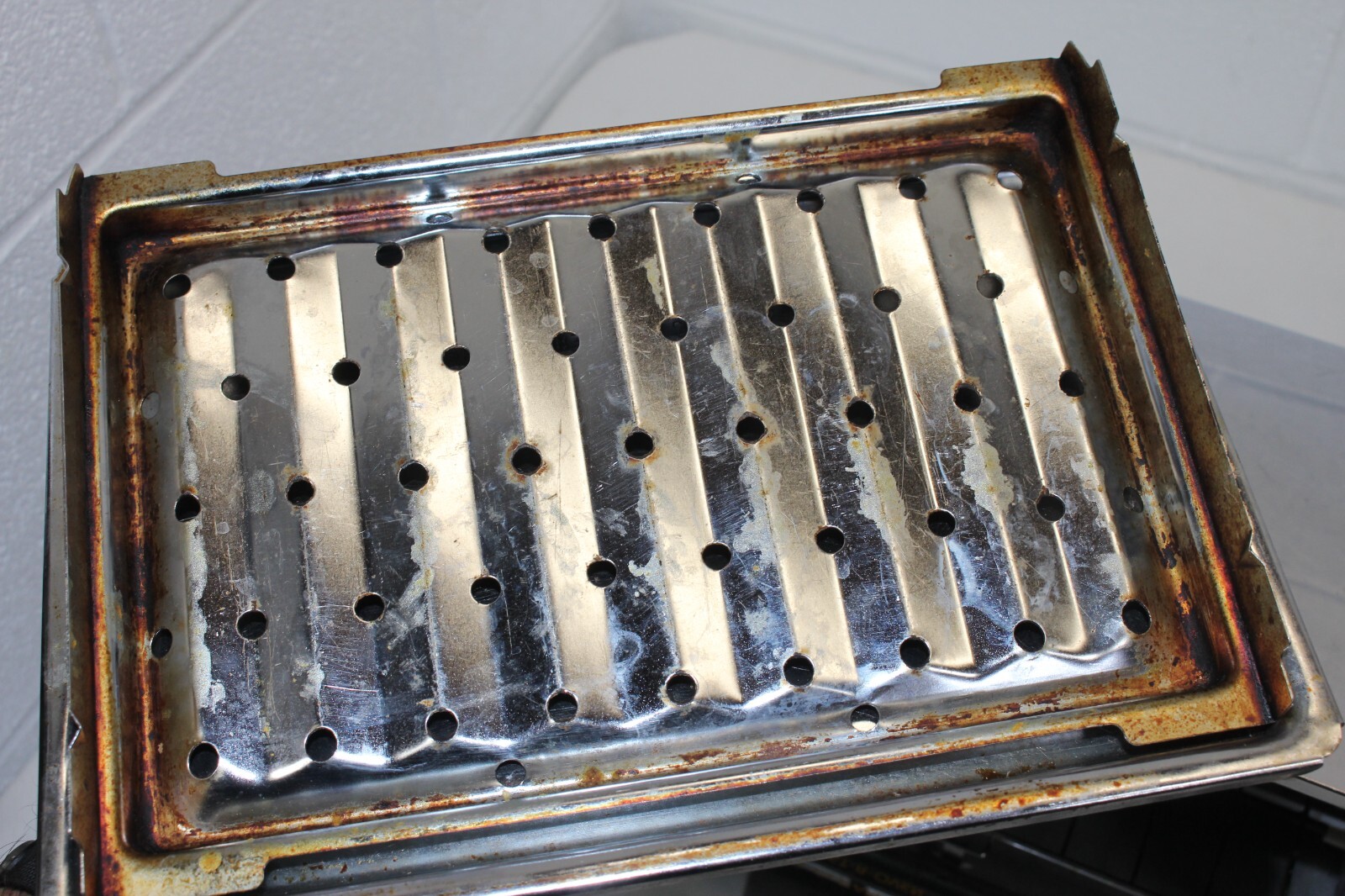 Vintage GE TOASTER OVEN BAKE Broil TOAST R Works!! WORKS! Loose glass