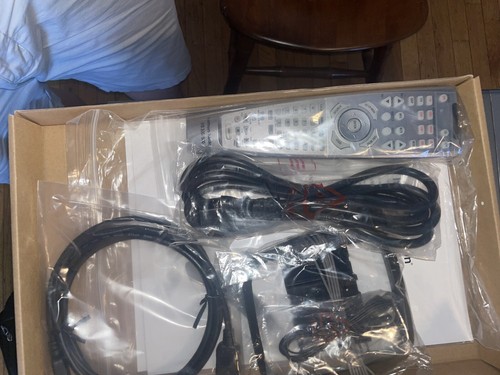 Harman/Kardon Hs-300 DVD player W/remote Brand New See Photos No Original Box - Picture 12 of 16