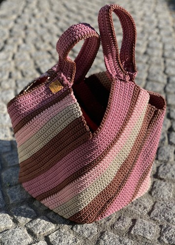 Häkelhandtasche - ein MUSS für den Sommer