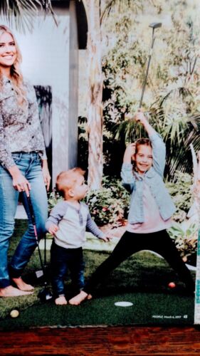 PEOPLE MAGAZINE MARCH 6 2017 ANGELINA & THE KIDS. AWESOME MAGAZINE - Picture 14 of 24