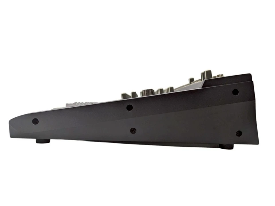 KORG D888 Digital Recording Studio Multi-Track Recorder 8-Track Mixer Pro Audio - Image 4 of 4