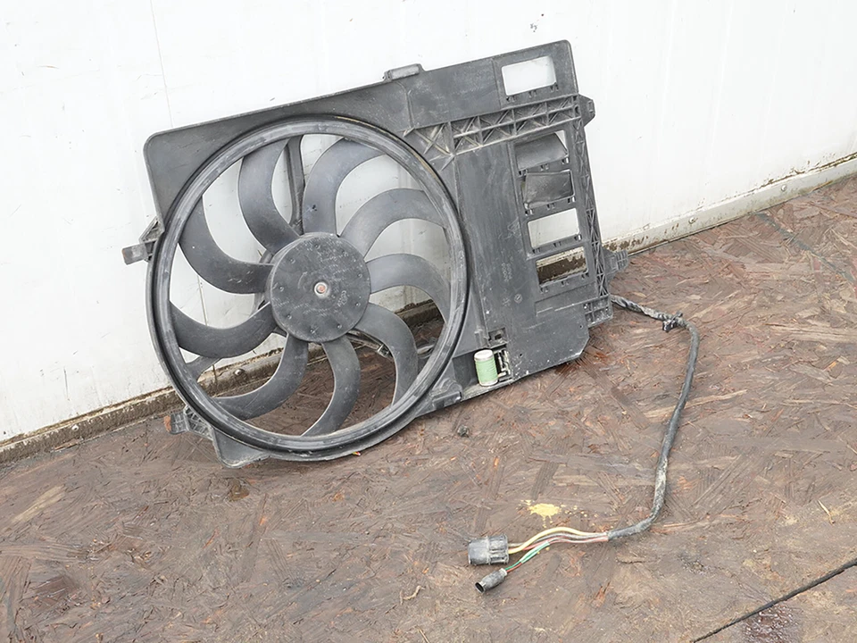 Motor Saab 9-3 2006-2009 6 cilindros radiador refrigeración ventilador eléctrico motor Foto 3 de 4