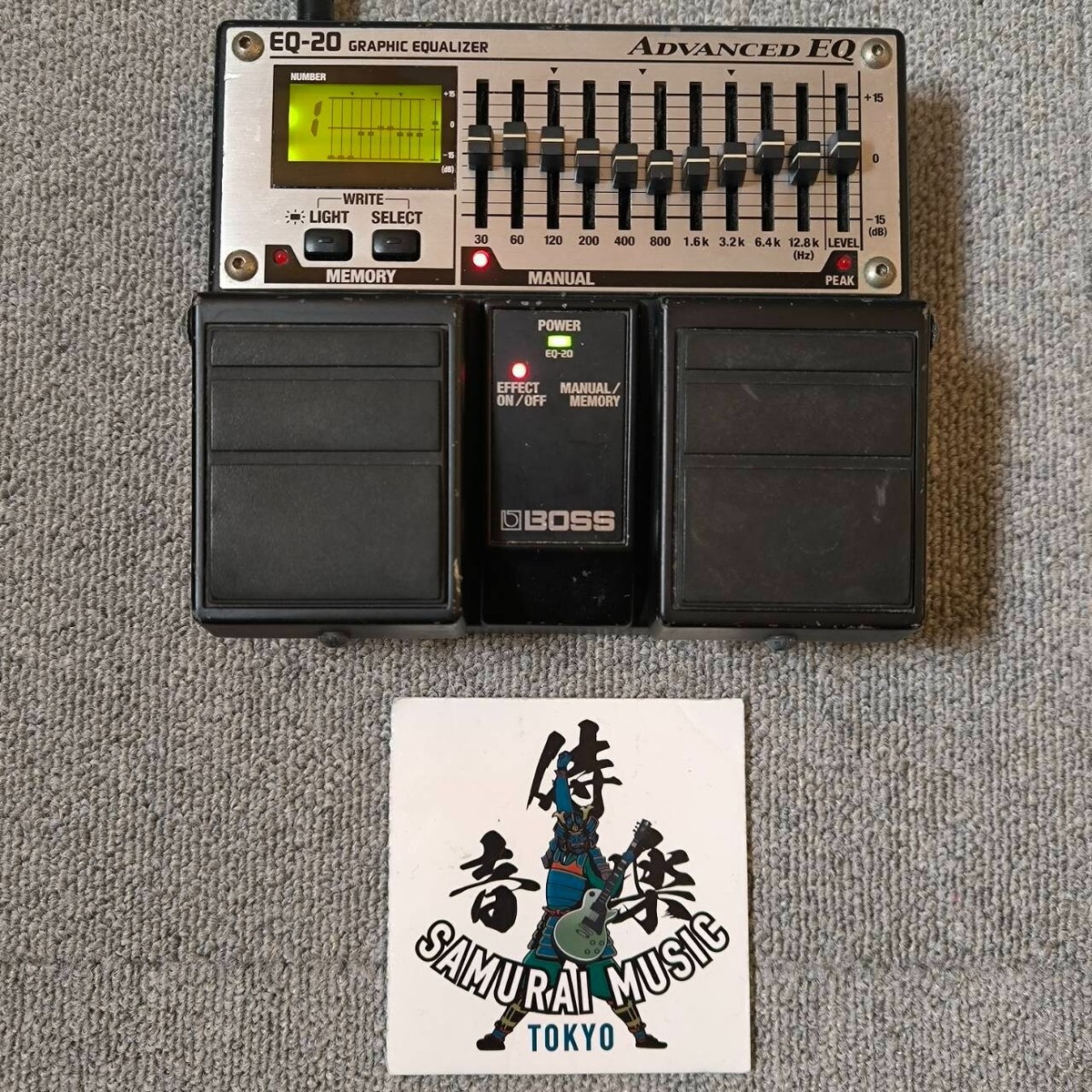 BOSS EQ-20 グラフィックイコライザー