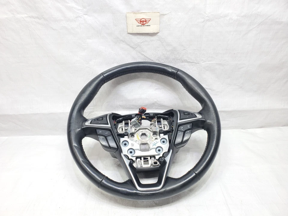 Volante Ford Fusion 2017-2020 con interruptor multifunción HS73-3600-GB3ZHE Foto 3 de 4