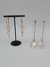 Floral Acrylic Dangle Earring Duo Gold tone Clear White