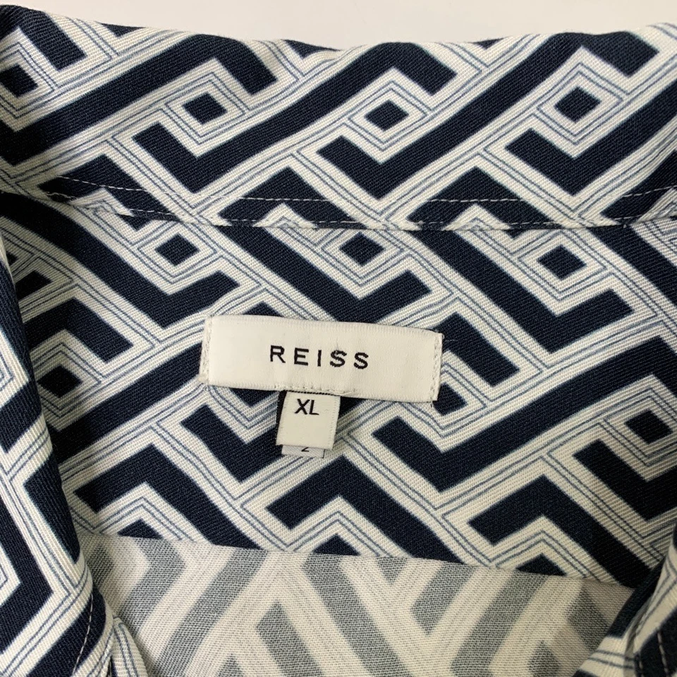 Camisa Reiss Para Hombres XL Extra Grande Blanca Azul Marino Viscosa Uptown Cuello Cubano Abotonada Foto 4 de 4