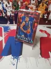 2021 Panini Contenders Optic Uniformity Red Cracked Ice Prizm Luka Doncic 17hw