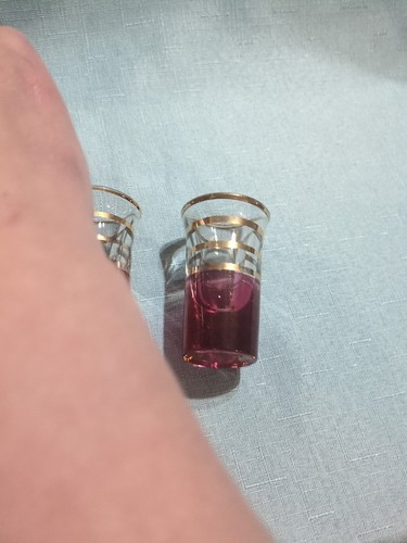Set of 6 Vintage Red and Gold Striped Cordial/Shot Sized Glasses - Picture 9 of 24