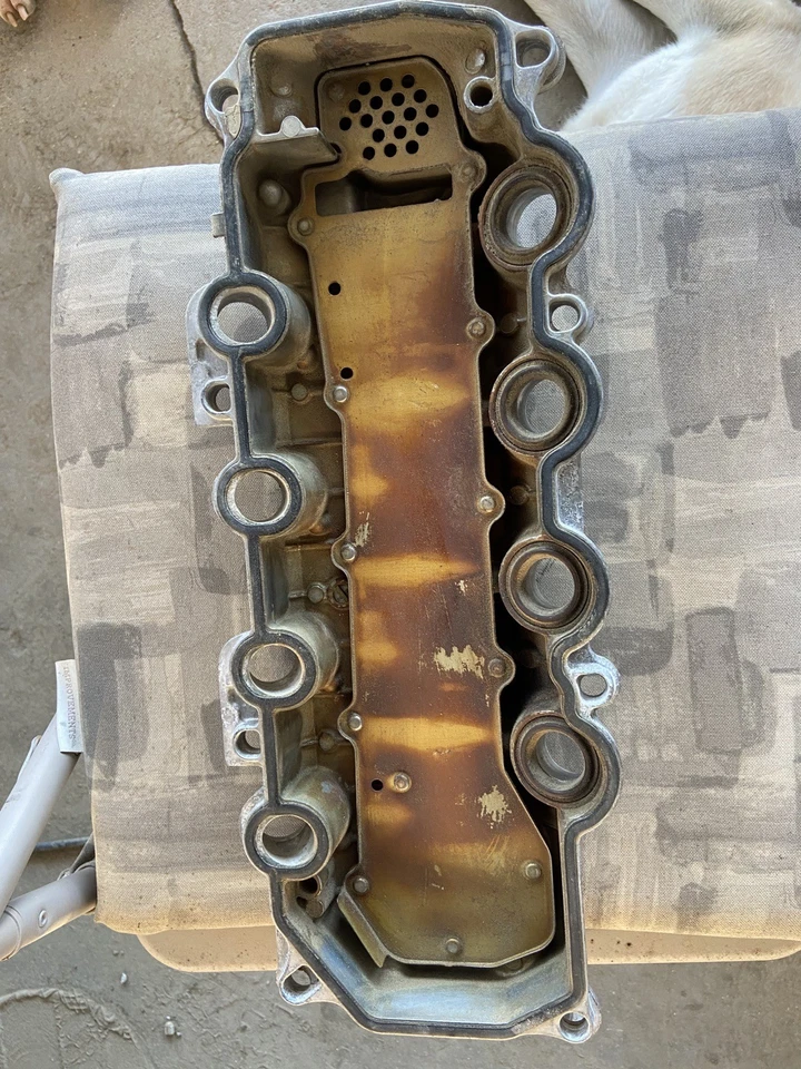 Honda Insight Valve Cover 2010 2011 2012 2013 1.3 Liter - Imagem 2 de 2