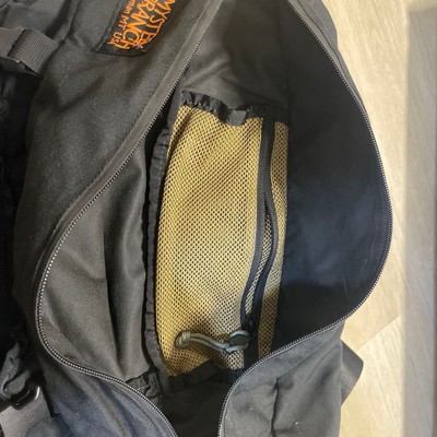 Mystery Ranch Outsider Black Backpack messenger bag 113773