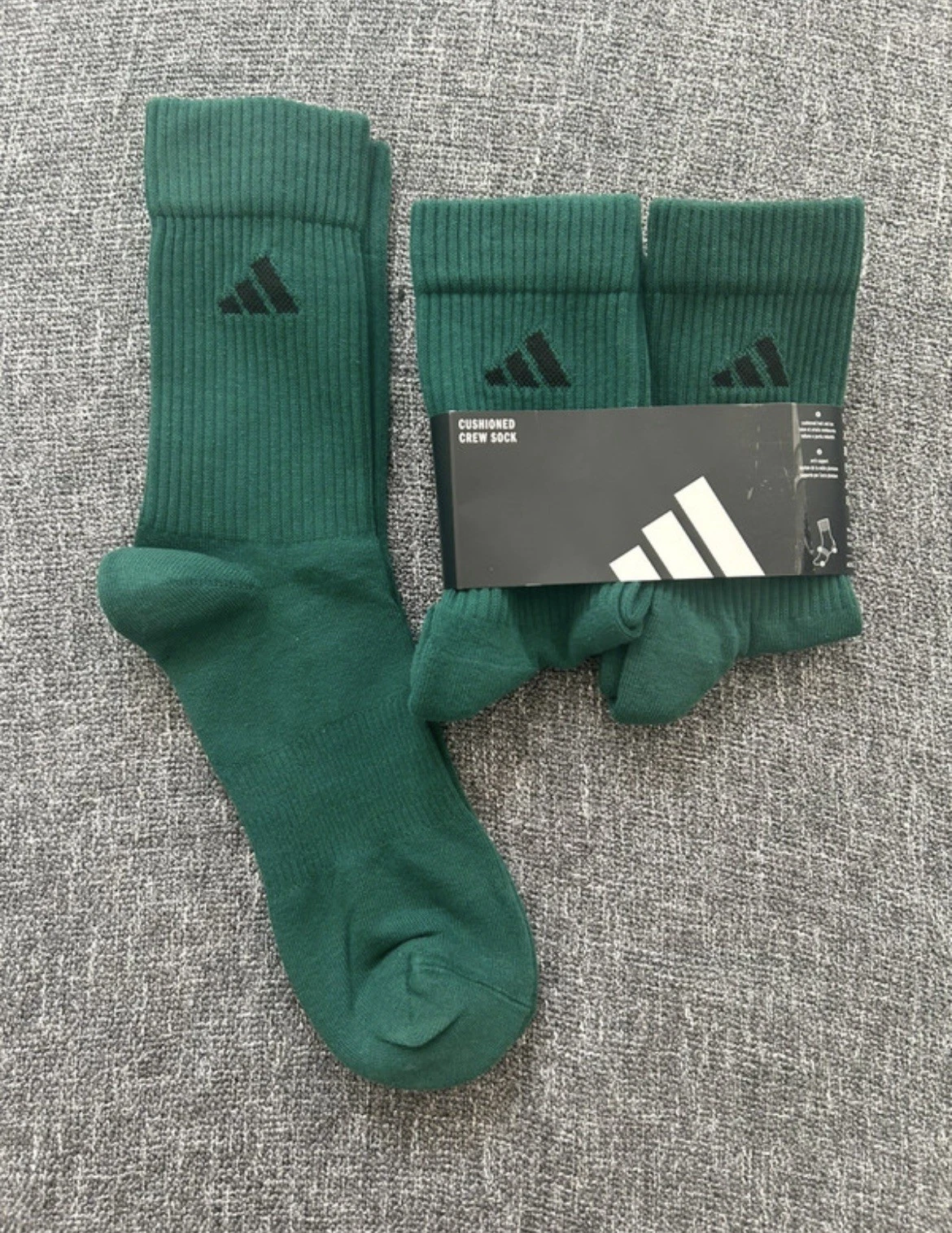Adidas performance Cushioned Crew Socks Medium 5-8 Uk men woman gift Dark green