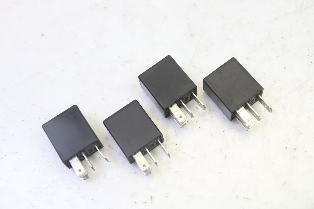 RELAY - PEUGEOT SATELIS 125 (2013 - 2018)