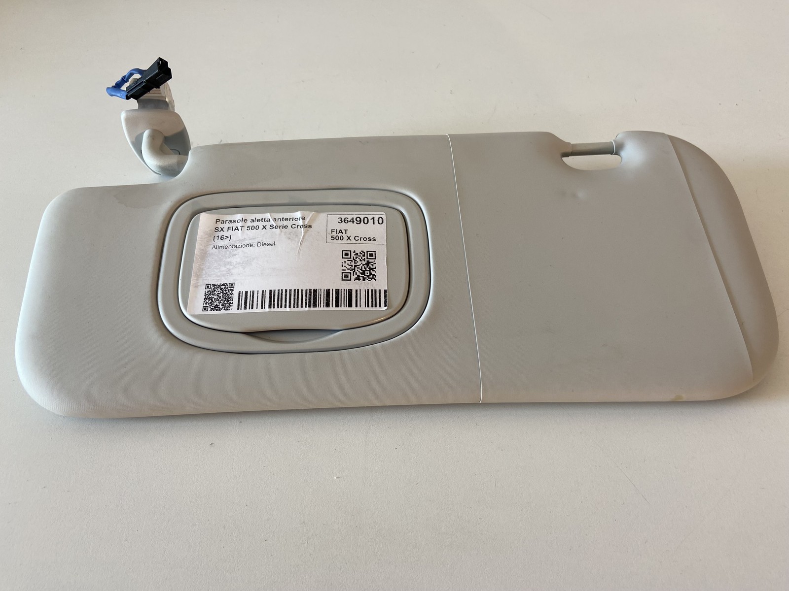 PARASOLE ALETTA ANTERIORE SX PER FIAT 500 X Serie Cross 735753359 (16>)