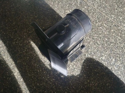 MITSUBISHI CARISMA Sedan DA Luftmassenmesser E5T05471 1.60 Petrol 66kw 33845504