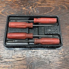 Mac Tools 4pc Screwdriver Set - 2 Flathead 2 Philips Mac Tools 4pc Screwdriver Set - 2 Flathead 2 Philips