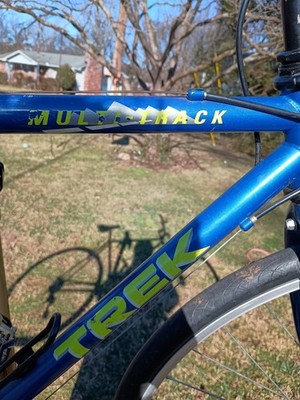Vintage TREK 700 MULTI-TRACK Hybrid Bike, Steel, Blue, 19 in Frame