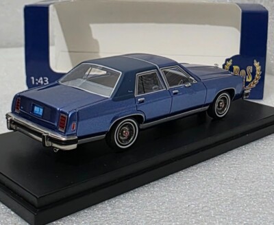 Ford USA LTD Crown Victoria 1986 Blue 1:43 BoS BOS43310 EXTREMELY