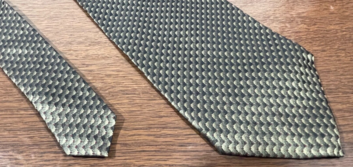Cravate Homme Géométrique Noire-Argent | Élégante Fabriquée en Italie