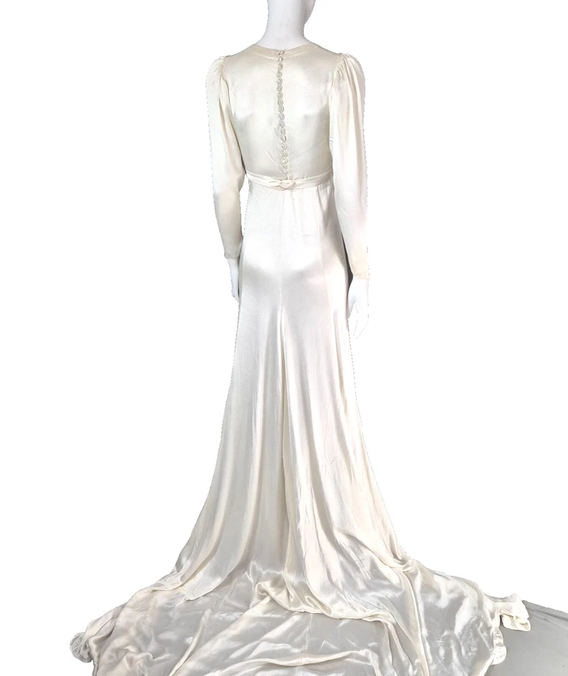 Vintage 1930's Wedding Dress Ivory Satin Slinky Bias Cut Long Sleeve Train - Image 3 of 4