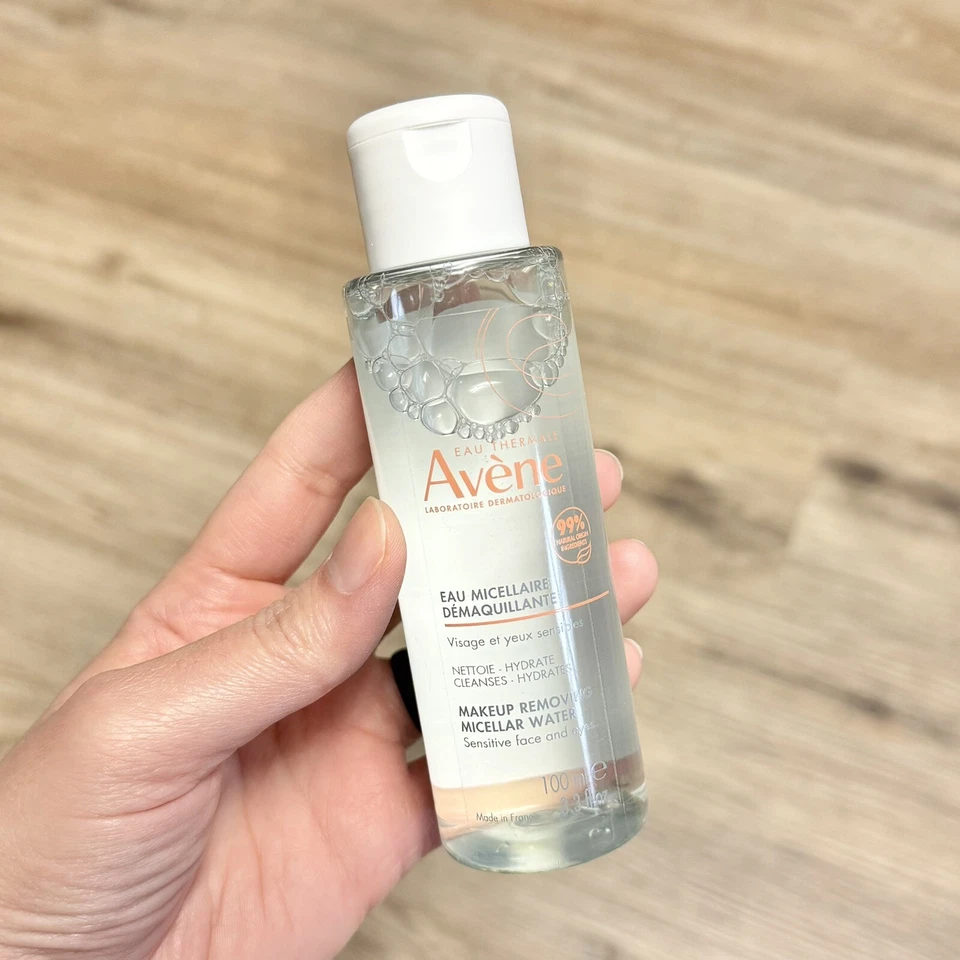 Desmaquillante Avene Agua Micelar Mini Tamaño de Viaje 100 ml 3,3 fl oz Foto 2 de 2