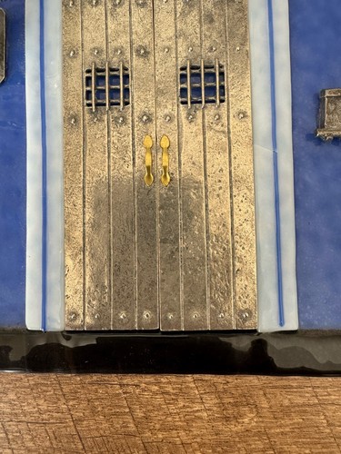 J Pollock Glass Wall Art Blue Pewter Depiction Of Front Door On Building 3D - Picture 4 of 18