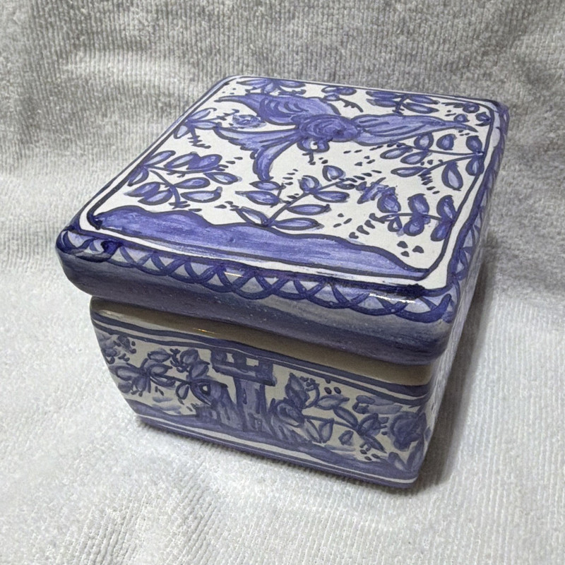 Batalha Portugal Ceramic Square Decorative Box Blue White Bird Floral Handmade