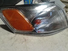 Passenger Corner/Park Light Park Lamp-turn Signal Fits 97-99 CAMRY 349917