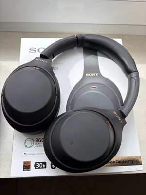 Sony WH-1000XM4 Bluetooth Ohrumschließende Kopfhörer - Schwarz Gebraucht