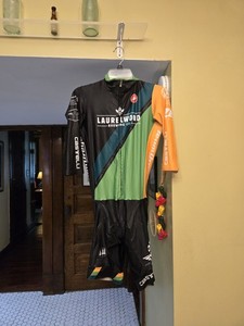 Mens Medium Laurelwood Brewing 3/4 Sleeve Skinsuit
