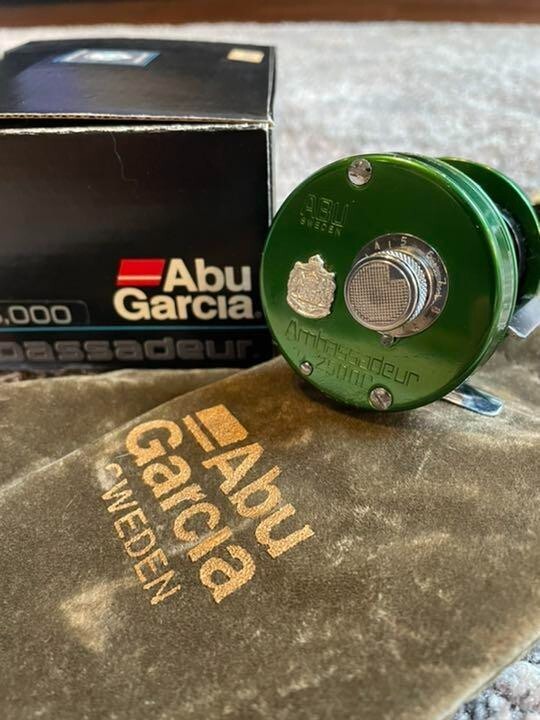 ABU Ambassadeur 2500C Nostalgia Green Bait Reel Used-Good