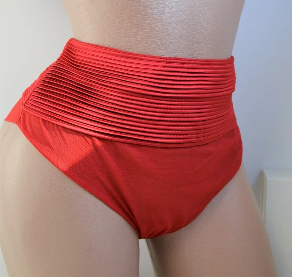 Nuevo LA PERLA Tul Nervios Seda Cintura Alta Tanga Bragas Tul Satinado S M 12 Rojo Foto 4 de 4