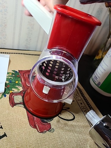 Smart Home Rotary Cheese Grater. With Three Different Rotary Blades, Handle Etc - Picture 24 of 24