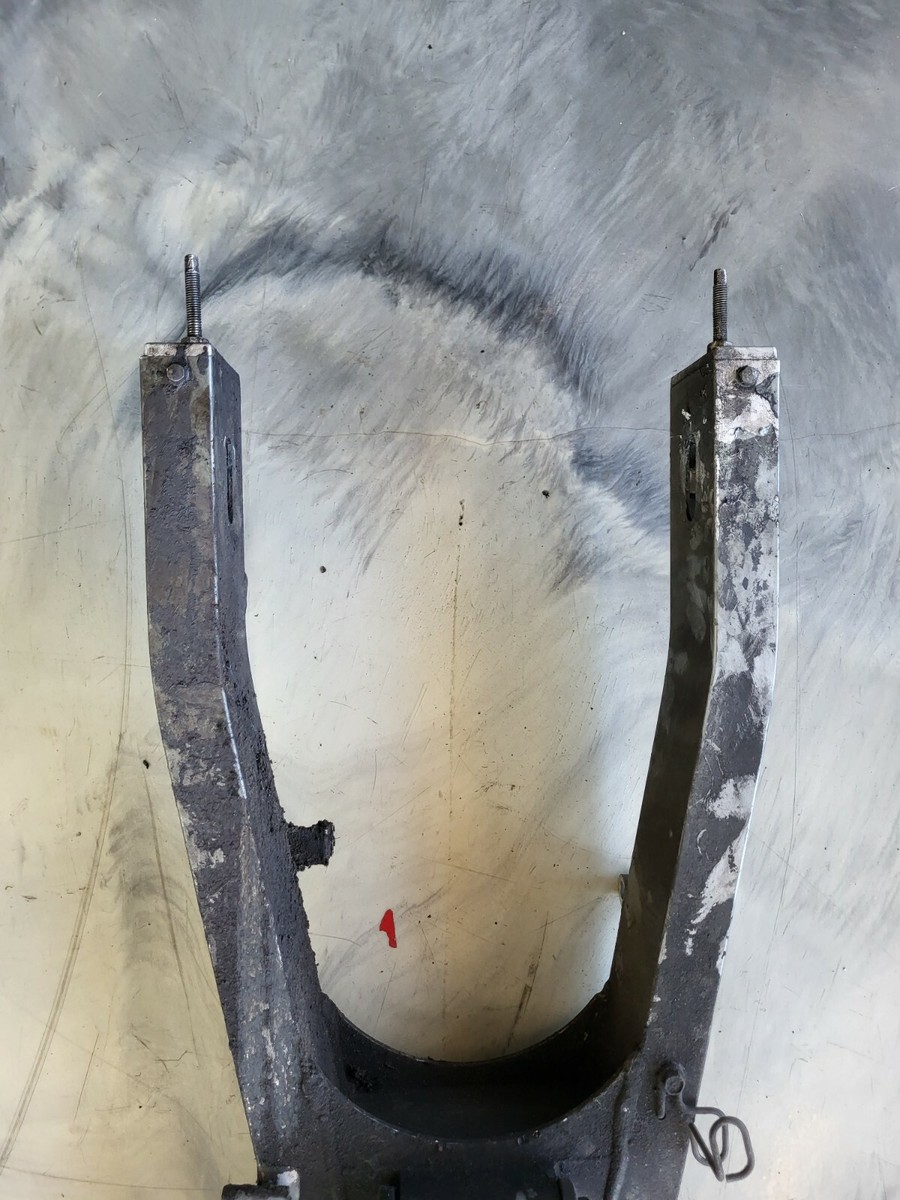 Used OEM 1990-1992 Kawasaki Ninja ZX600D Swingarm 33001-1356-GD | eBay