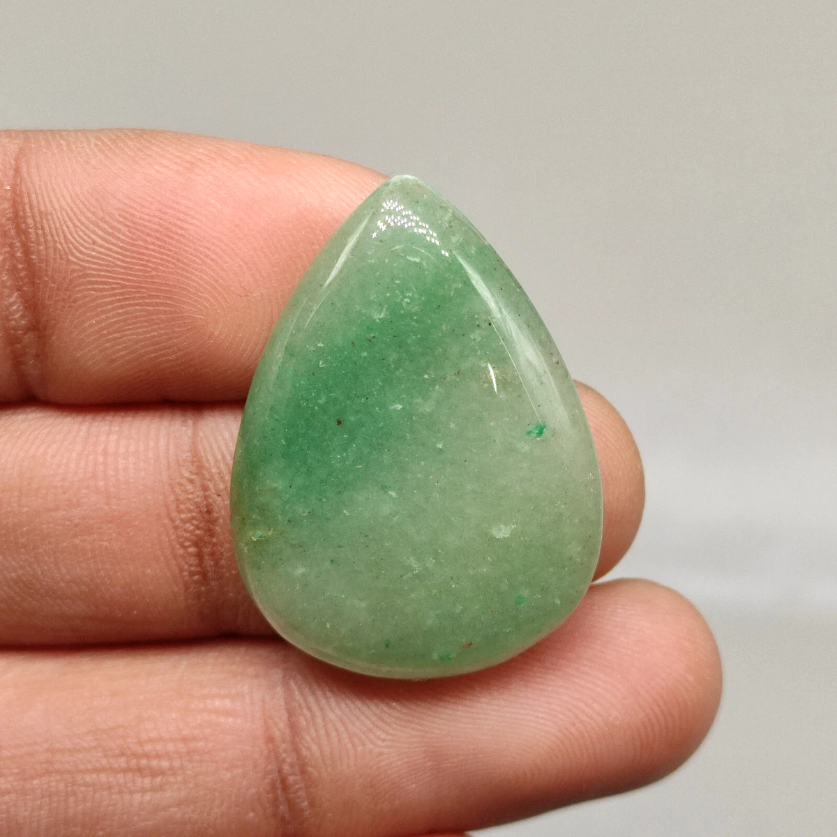 Green jade gemstone clearance