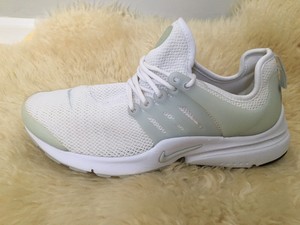 nike air presto womens size 8