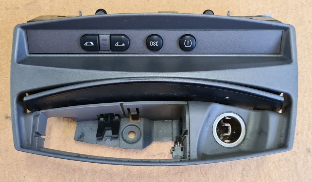 BMW Z4 E85 Centre Console DSC Roof Control Switch With Ashtray 2004 Reg