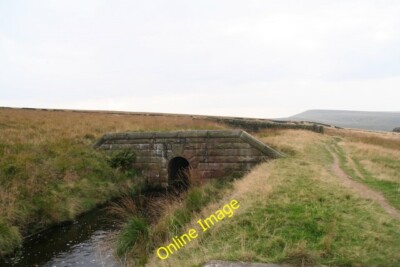 Photo 6x4 Going places: Deer Hill Conduit Netherley/SE0410 The frothy, b c2014
