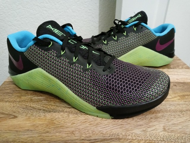 nike metcon mens size 10