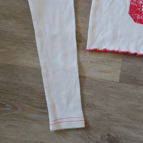 NWT Modern Lux Women's Varsity Graphic Long Sleeve Crop Top Ivory Size XXS