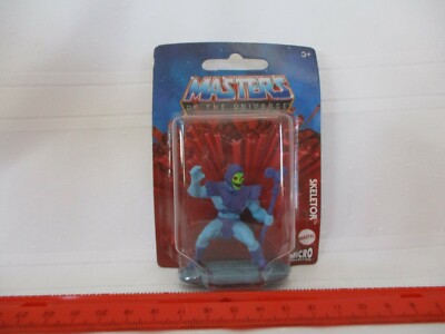MOTU Castle Masters Universe HeMan Retro Play New micro toy Skeletor bone guy